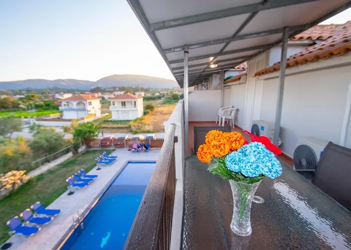 Brunswick Units Party & Wedding Complex By 